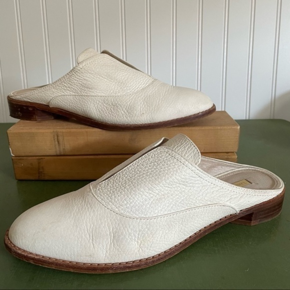 Louise et Cie FREYDA Textured Leather Split-Vamp Mules